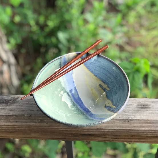 Ramen Bowl with Chopstick Rest